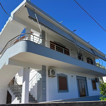 Amar Apartments Sarandë Esterno foto