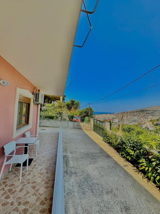 Amar Apartments Sarandë Esterno foto