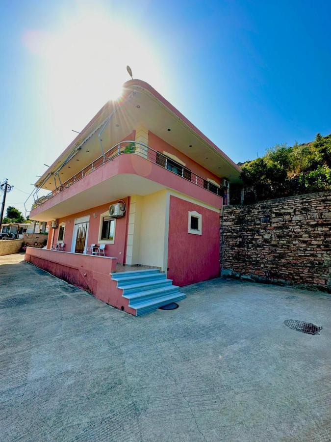 Amar Apartments Sarandë Esterno foto