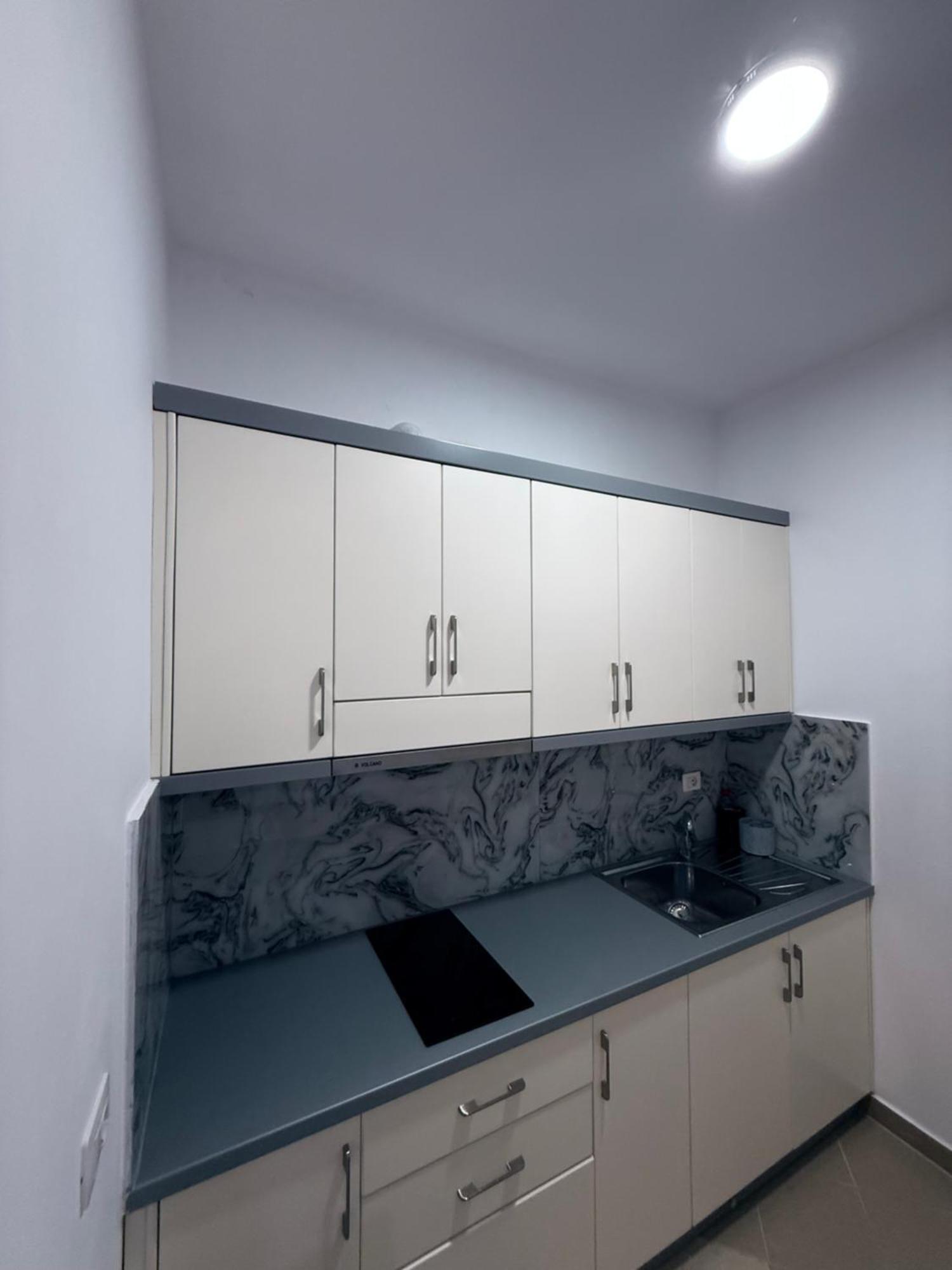 Amar Apartments Sarandë Esterno foto